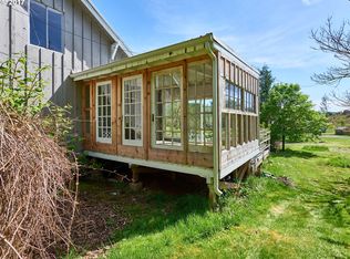 20454 S Young Rd, Molalla, OR 97038