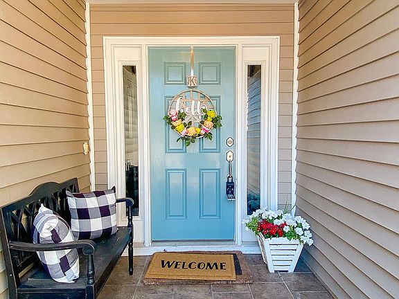 2nd image of 9108 Wildflower Way