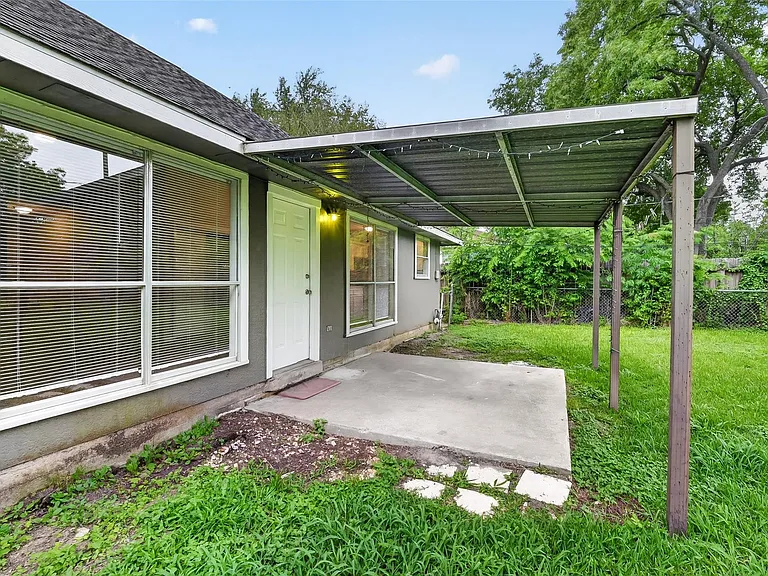 7429 Elbridge Ln — Photo 45