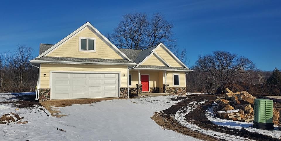 1st image of 4586 Shinnecock Ct