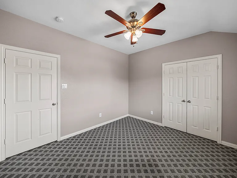 351 Cove Dr — Photo 30