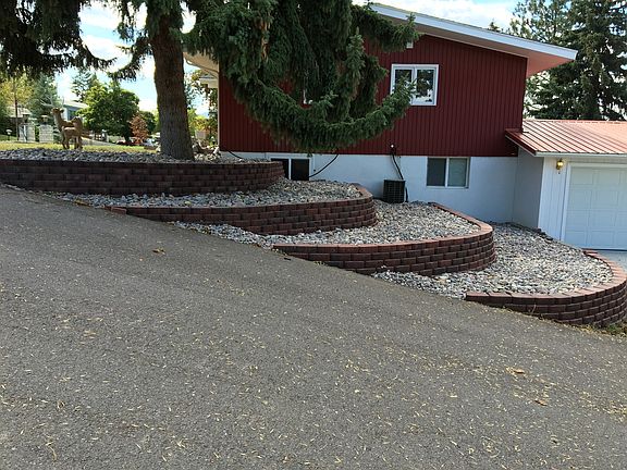5th image of 2502 S Hills Dr