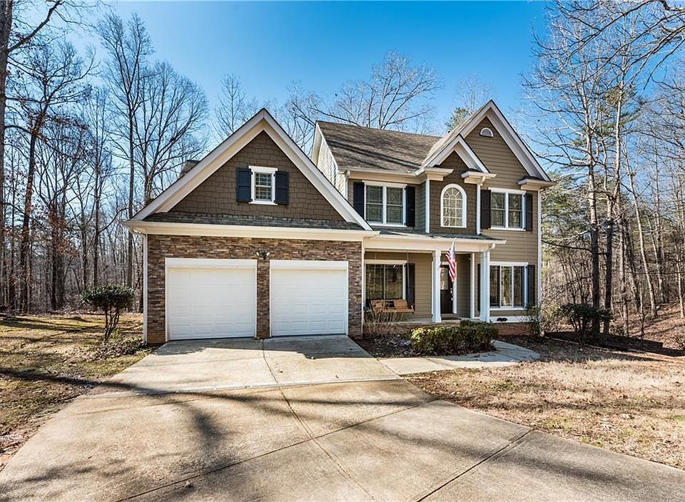 1st image of 250 Lake Laurel Dr