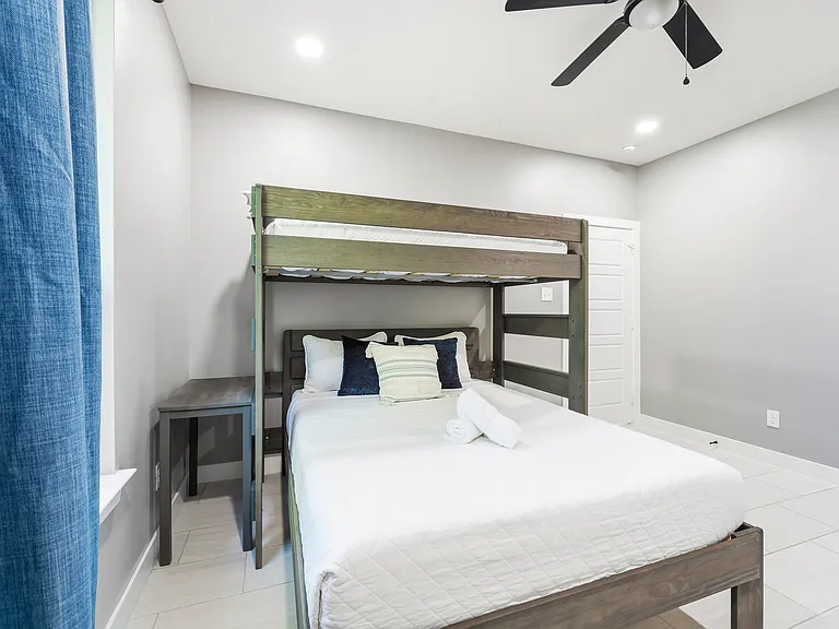 3425 Shelley Blvd — Photo 35