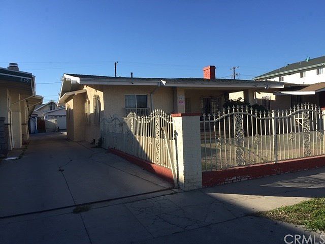 2nd image of 541 N Hobart Blvd