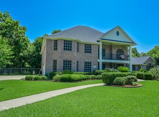 506 E Shadow Grove Ln, Richmond, TX 77406