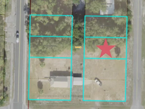 905 NE 1st St, Carrabelle, FL 32322