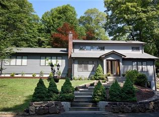 32 Rocky Rdg, Cortlandt Manor, NY 10567