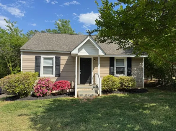 110 Morrow St, Greer, SC 29650