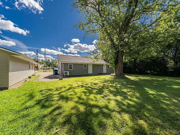 330 Abbe Rd #2 — Photo 9
