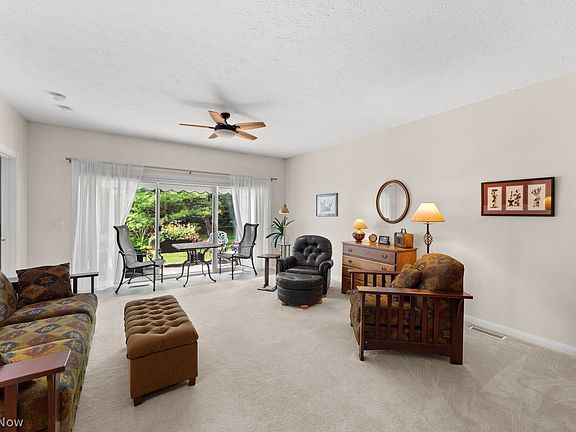 5th image of 6940 Cottage Cir #16