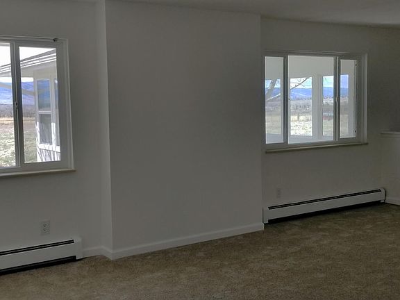 5th image of 2453 Park Lake Dr