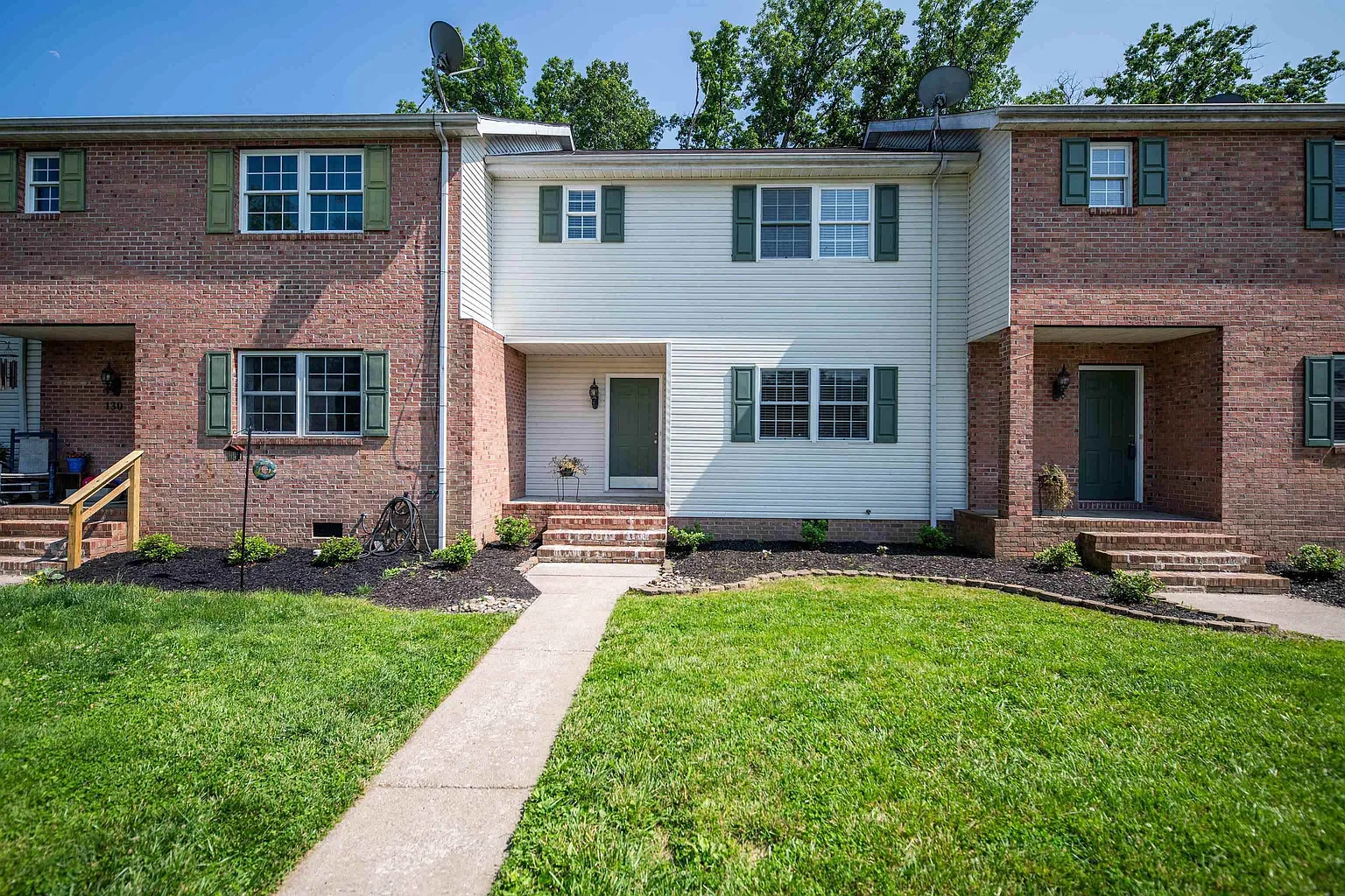 128 Aracoma Rd photo 1