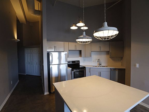 5th image of 129 N 2nd St #3935019