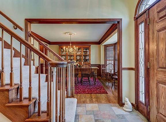 4th image of 9162 Park Haven Ln