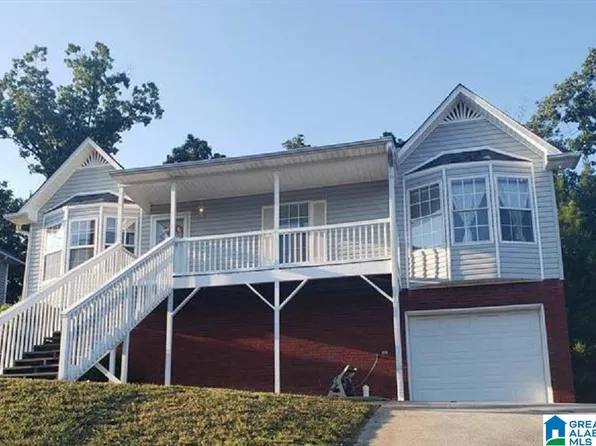 520 Hardwood Ln, Birmingham, AL 35215