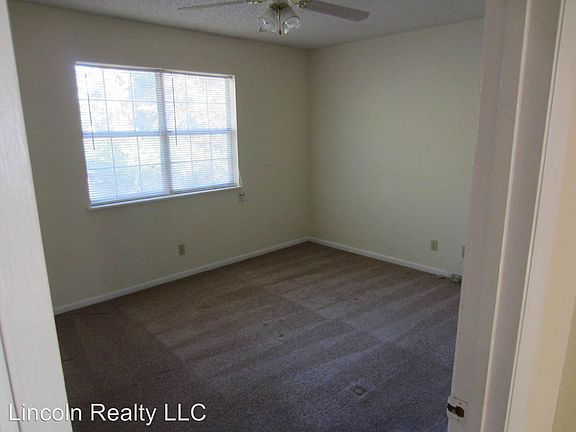 2nd image of 4B Wooddale Dr