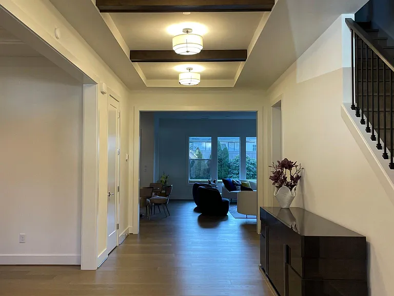 921 166th Ave NE — Photo 18