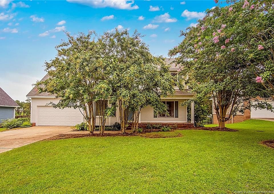 1st image of 3529 Gables Dr