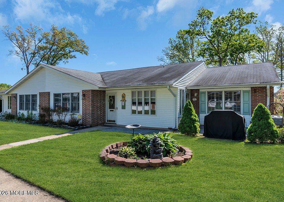 1st image of 601B Lake Point Drive #601B