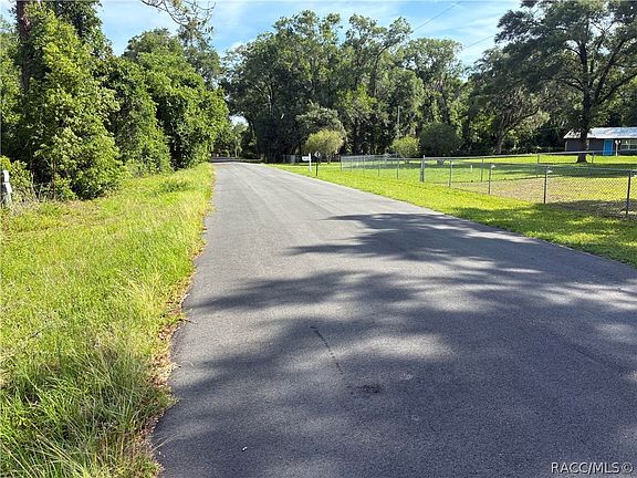 3rd image of 5236 N Oldwood Point