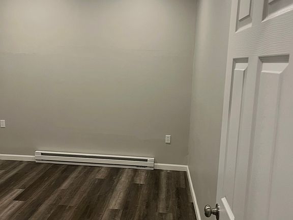 3rd image of 169 Hall Ave Floor 1