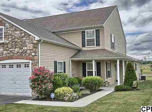 2nd image of 430 Eisenhower Dr