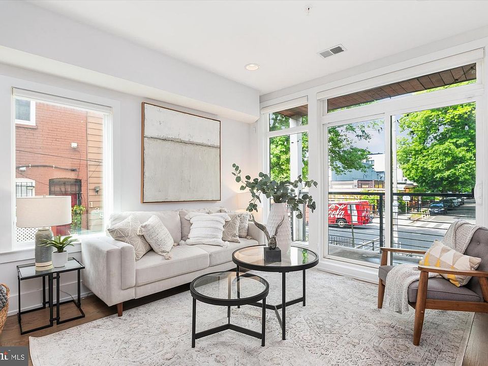 1st image of 3815 14th St NW #3