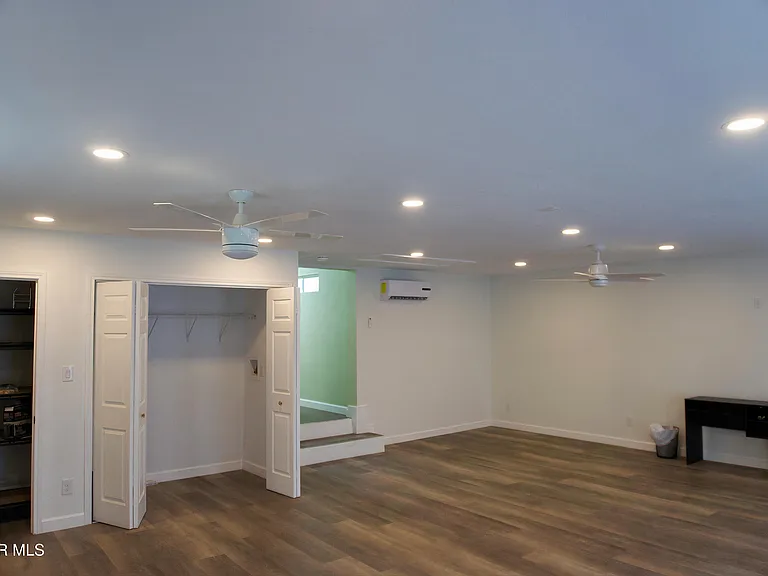 9401 Pavo Ln — Photo 18