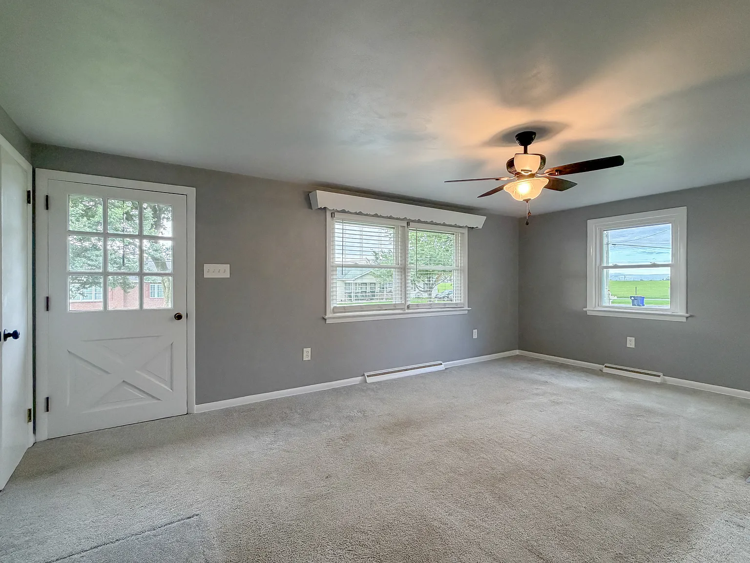 2 bed, 816 sqft, $1,495 — Photo 2