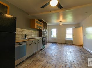 96 Hall St #4A, Brooklyn, NY 11205