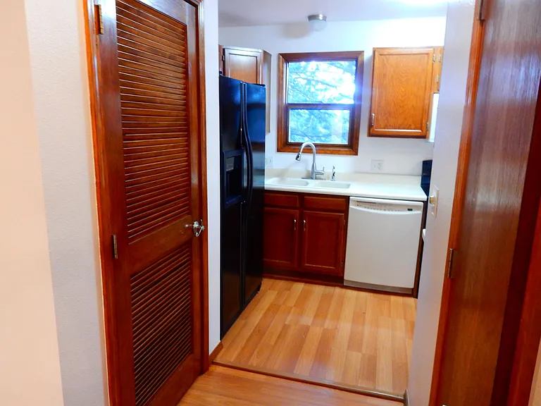 29983 Hilltop Dr #2 — Photo 5