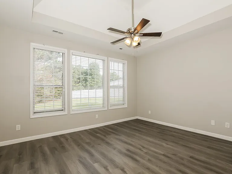 100 Brookcrest Ct — Photo 8
