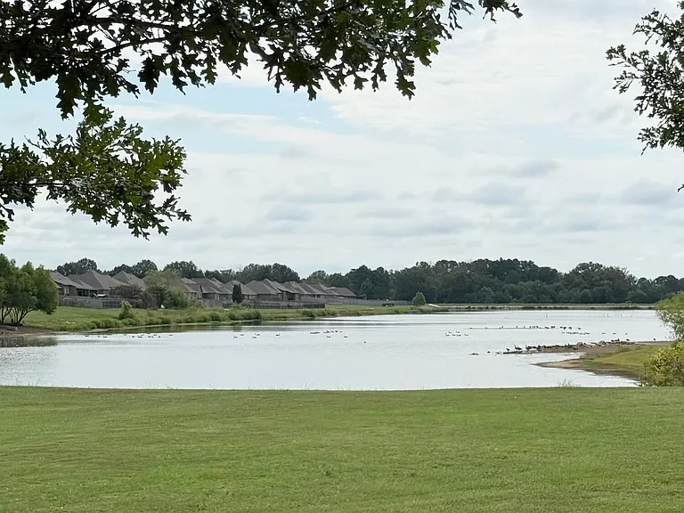 107 Millhouse Dr — Photo 24