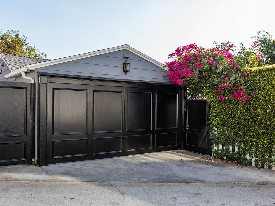 1st image of 1354 Miller Pl