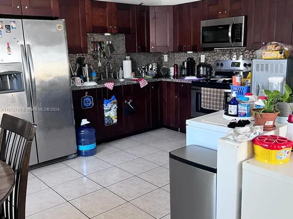 (undisclosed Address), Miami, FL 33157