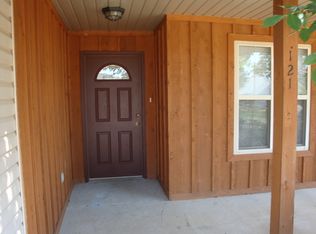 121 Hemlock Ct, Hollister, MO 65672