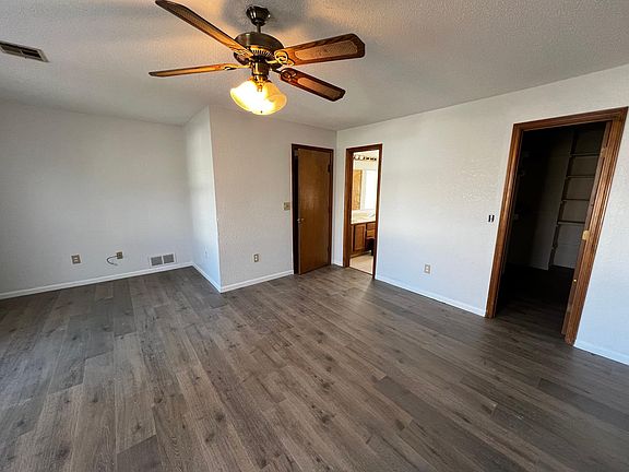 3rd image of 1523 E 123rd Ter #1