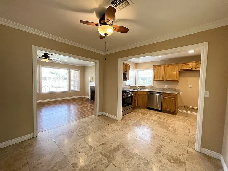 10228 Benson Ave — Photo 5