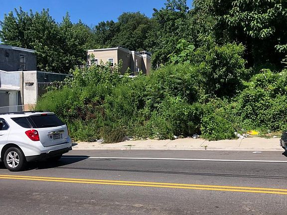 2nd image of 4652 Stenton Ave