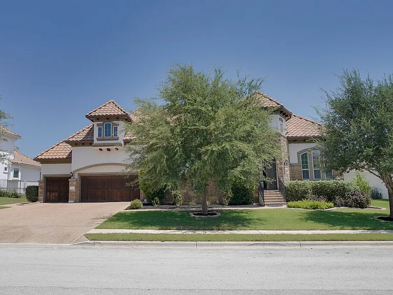 1520 Morning Moon Cir — Photo 2