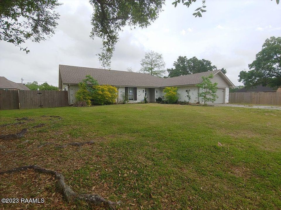 1st image of 113 Tara Dr