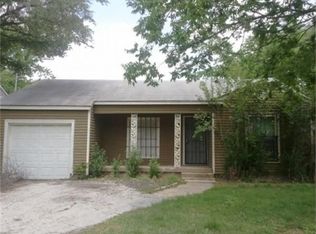 2327 Hudspeth Ave, Dallas, TX 75216