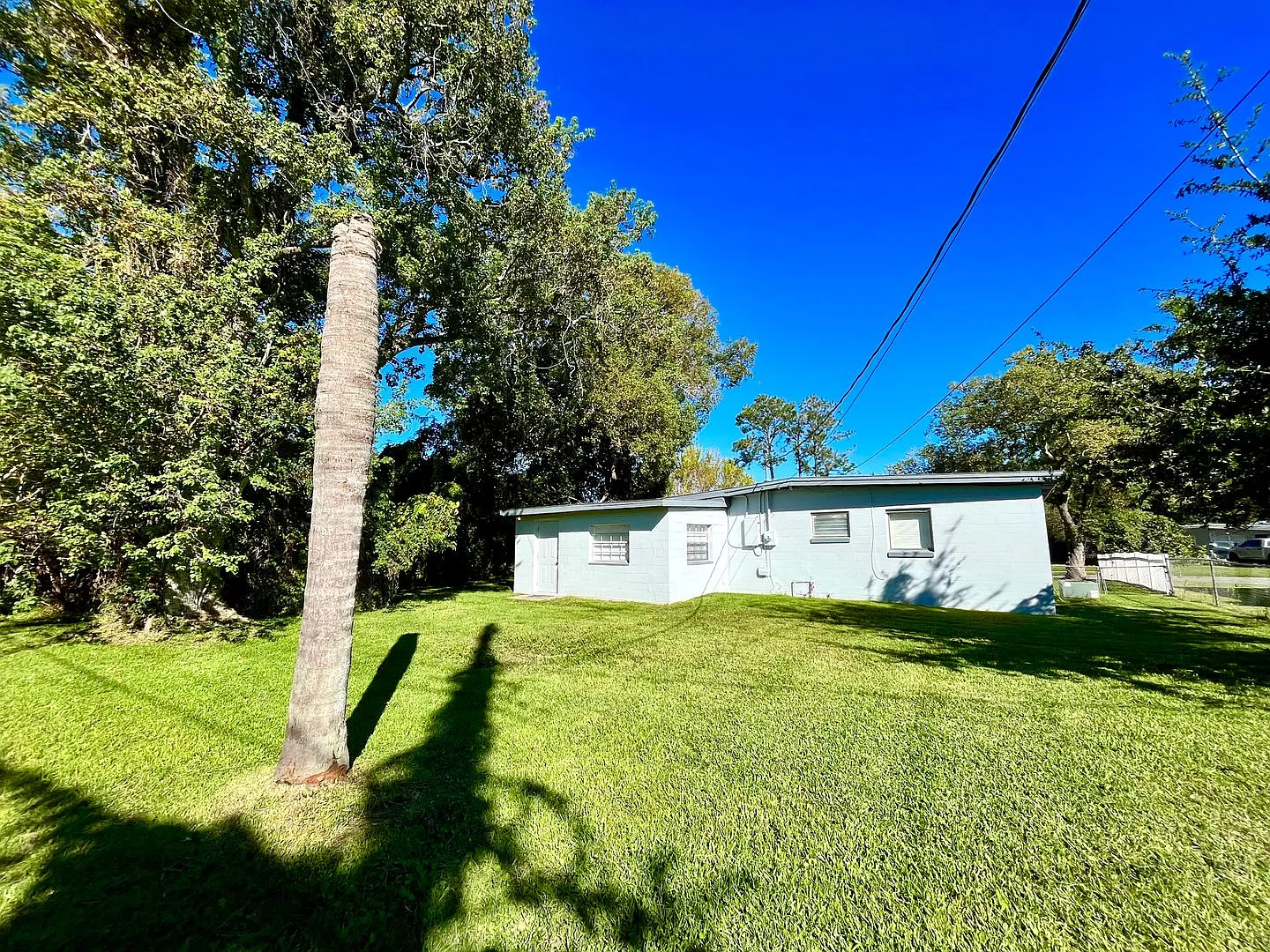 Lawn Service included with this 2BR/1BA w/Carport, Office, and Bonus Room — Photo 4
