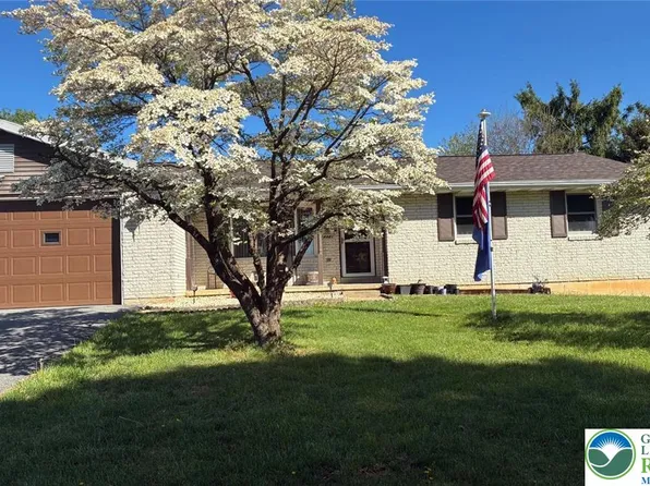 4441 Nicholas St, Easton, PA 18045