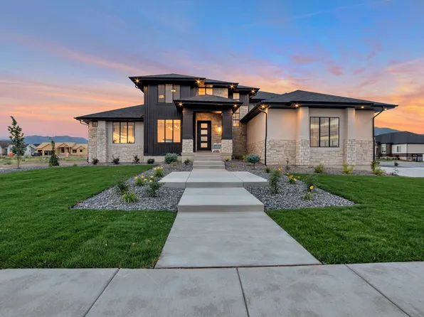 165 S Farmhouse Cir, Kaysville, UT 84037