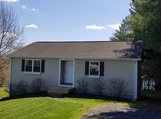 68 Eastover Blvd, Mount Sidney, VA 24467