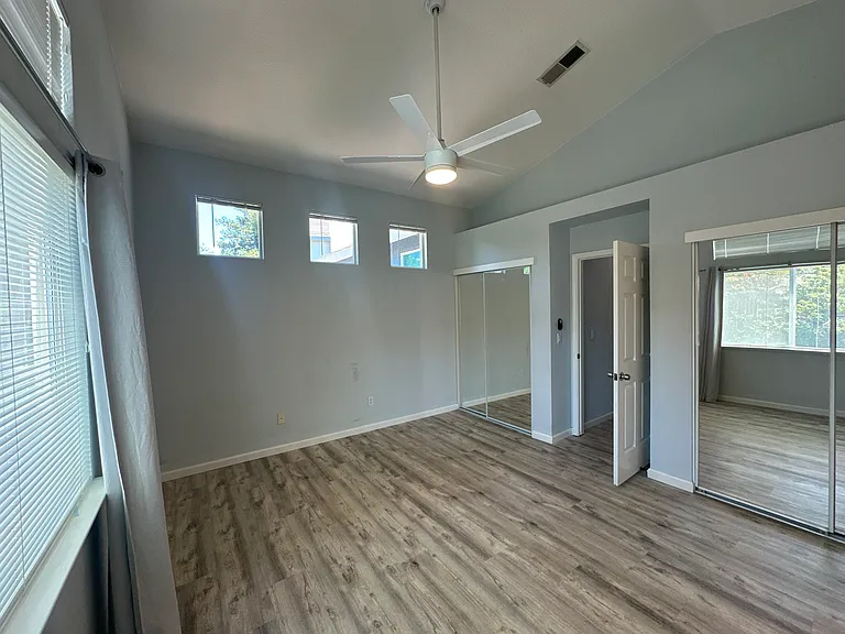 9428 Plainoak Way — Photo 12