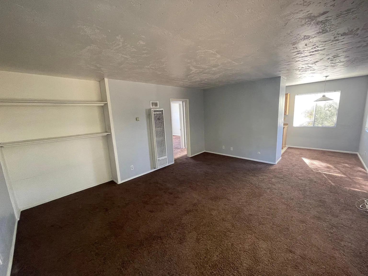 2 bed, 720 sqft, $2,600 — Photo 3