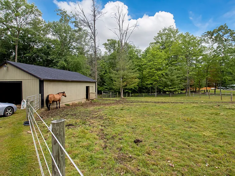 9990 Fraze Rd — Photo 6